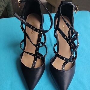 Aldo Black Strappy Heels with gold accents. Size 6